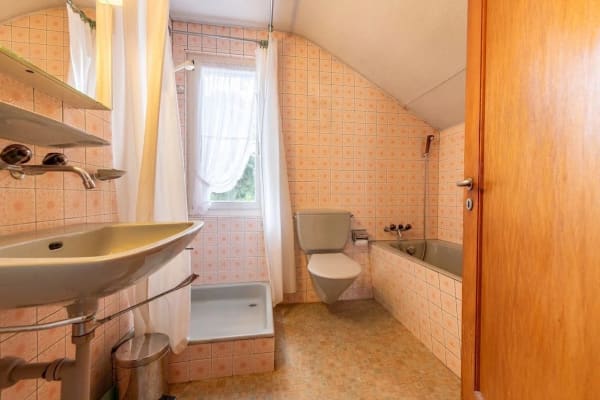 Immobilie in Liebefeld - Seltene Gelegenheit in Liebefeld - Einfamilienhaus mit zusätzlicher Baulandreserve - Bild 8