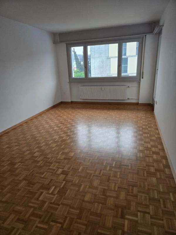Immobilie in Heitenried - Sonnige 4.5-Zimmerwohnung mit Balkon in Heitenried - Bild 6
