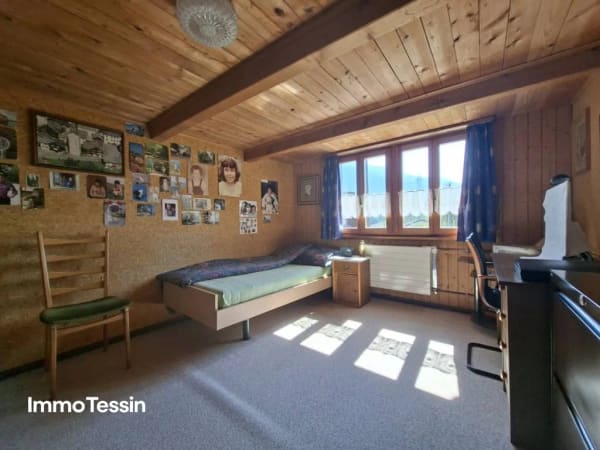 Immobilie in Chironico - GemÃ¼tliches & liebevoll ausgebautes Tessiner Refugium, Doppel-Einfamilienhaus mit Grottino, Werkstatt und CheminÃ©e - Bild 10