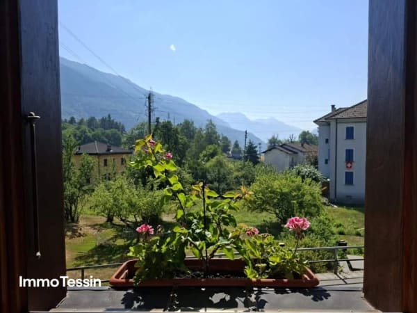 Immobilie in Chironico - GemÃ¼tliches & liebevoll ausgebautes Tessiner Refugium, Doppel-Einfamilienhaus mit Grottino, Werkstatt und CheminÃ©e - Bild 4