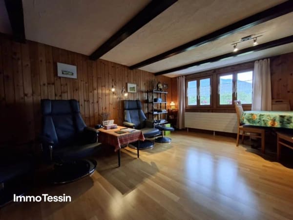 Immobilie in Chironico - GemÃ¼tliches & liebevoll ausgebautes Tessiner Refugium, Doppel-Einfamilienhaus mit Grottino, Werkstatt und CheminÃ©e - Bild 7