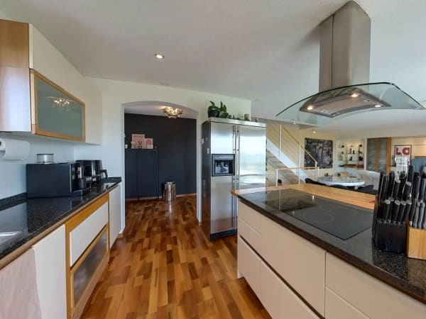Immobilie in Hedingen - Top 4½ Zimmer-Einfamilienhaus mit 2 Zimmer-Einliegerwohnung - Bild 2