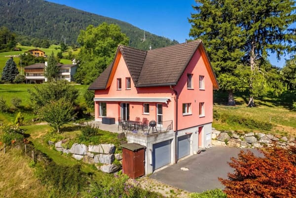 Immobilie in Wangs - Ein Zuhause zum Verlieben - mit Panorama, Garten und viel Platz - Bild 0
