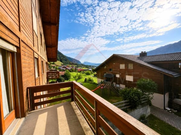 Immobilie in Frutigen - 4,5-Zimmerwohnung in Frutigen - gepflegtes Zuhause mit eindrucksvollem Bergpanorama - Bild 0