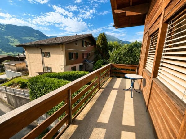 Immobilie in Frutigen - 4,5-Zimmerwohnung in Frutigen - gepflegtes Zuhause mit eindrucksvollem Bergpanorama - Bild 1