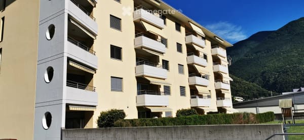 Immobilie in Castione - Appartamento 4.5 locali - Bild 0