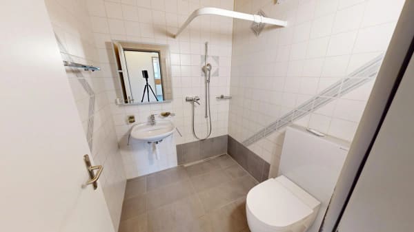 Immobilie in Pieterlen - Grosszügige 4.5-Zimmer-Dachwohnung mit Charme in Pieterlen - Bild 5