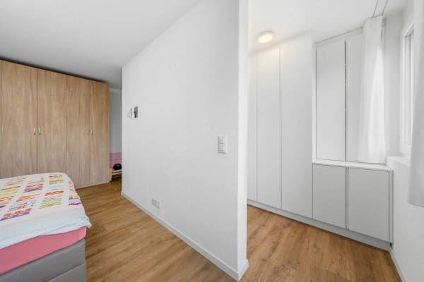 Immobilie in Brüttelen - 6.5 Zi Doppeleinfamilienhaus mit seperater 3.5 Zi Wohnung im DG - Bild 11