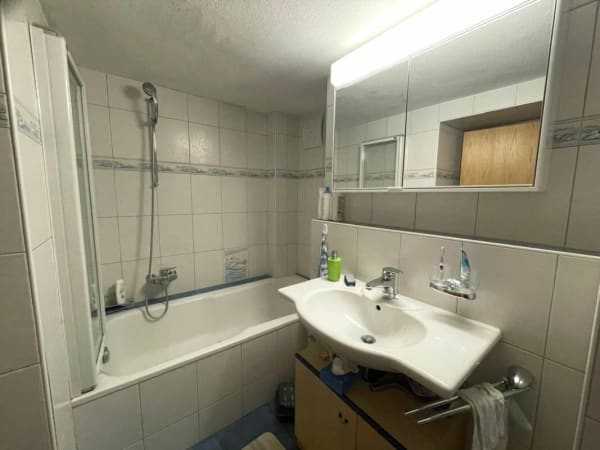 Immobilie in Wintersingen - GrosszÃ¼gige Liegenschaft mit 2 Wohneinheiten und Potenzial - Bild 6