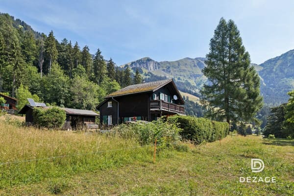 Immobilie in Corbeyrier - Charmant chalet de vacances dans un cadre idyllique à 30 minutes de Vevey - Bild 0