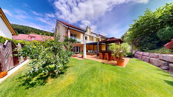 Immobilie in Geroldswil - Sonne, Garten & Whirlpool - Ein Zuhause zum Verlieben! - Bild 0