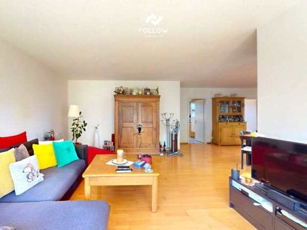 Immobilie in Ostermundigen - Familienfreundliche und grosse 3,5 Zimmer Eigentumswohnung mit Weitsicht - Bild 2