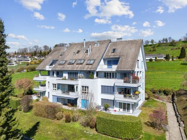 Immobilie in Meilen - GemÃ¼tlich, gepflegt, ruhig  mit 45m4 Garten - Bild 0