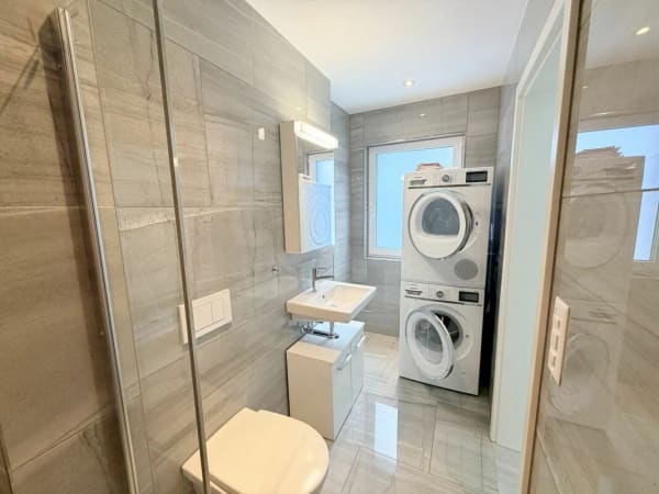Immobilie in Wöschnau - Attraktive, sehr moderne Maisonette INKLUSIV AUSSENPARKPLATZ - Bild 1