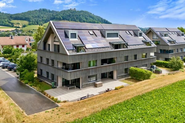 Immobilie in Wagenhausen - Traumhafte 5 ½-Zi.-Gartenwohnung mit  unverbaubarer Sicht ins Grüne! - Bild 1
