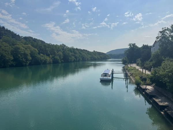 Immobilie in Kaiserstuhl Ag - Das Leben ist im Fluss â€“ doch will man es festhalten - Bild 8