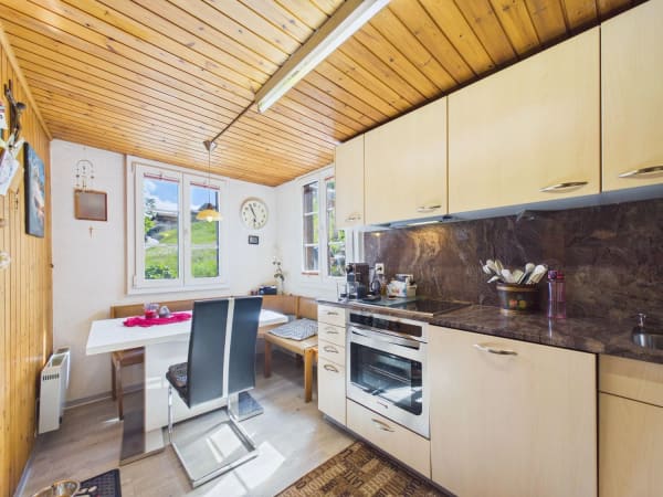 Immobilie in Ergisch - Charmantes Chalet mit Bauland und grosser Sommer-Loggia in Ergisch - Bild 4