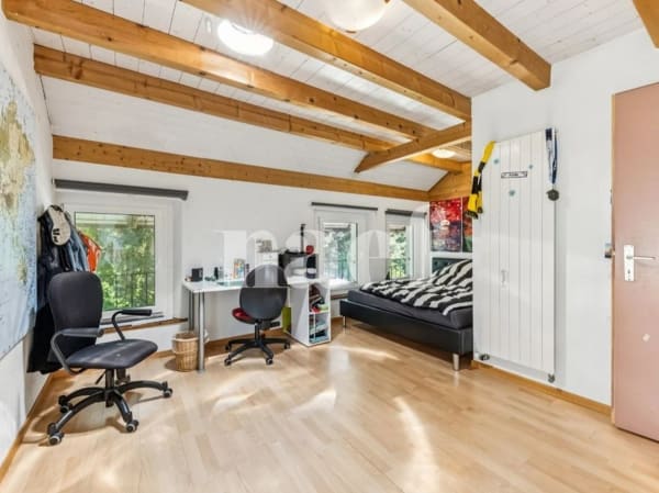 Immobilie in Sorens - Maison jumelée de 6.5 pièces avec jardin à vendre à Sorens - Bild 7