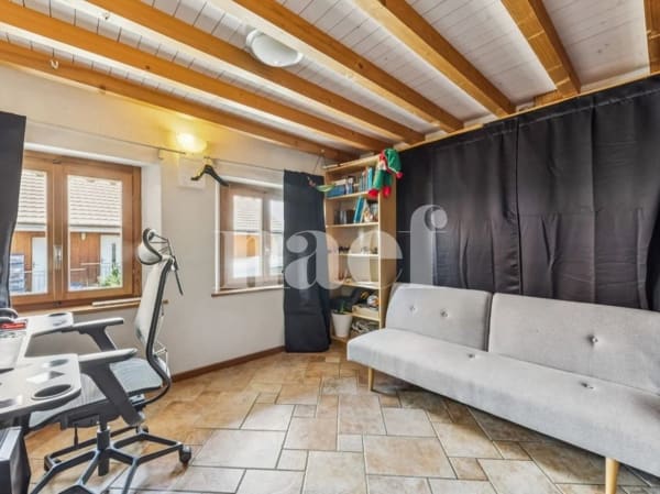 Immobilie in Sorens - Maison jumelée de 6.5 pièces avec jardin à vendre à Sorens - Bild 9