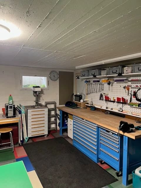 Immobilie in Kloten - kompakte 4.5-Zimmerwohnung mit Balkon, Bastelraum + Garage - Bild 11