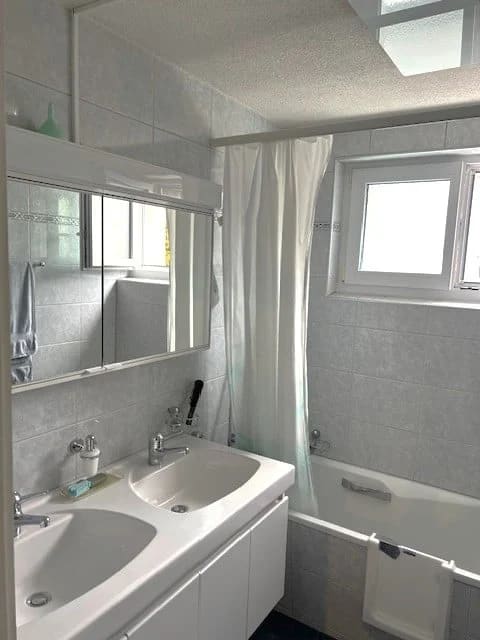 Immobilie in Kloten - kompakte 4.5-Zimmerwohnung mit Balkon, Bastelraum + Garage - Bild 3