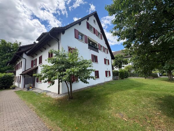 Immobilie in Oberglatt Zh - Luxus neu erleben! Exklusive Maisonette mit Garten & Weitsicht - Bild 0