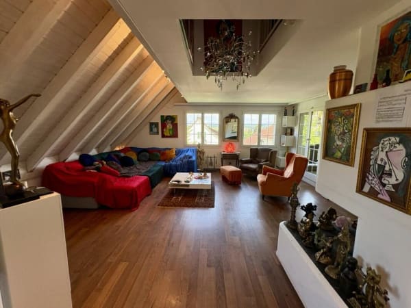 Immobilie in Oberglatt Zh - Luxus neu erleben! Exklusive Maisonette mit Garten & Weitsicht - Bild 3