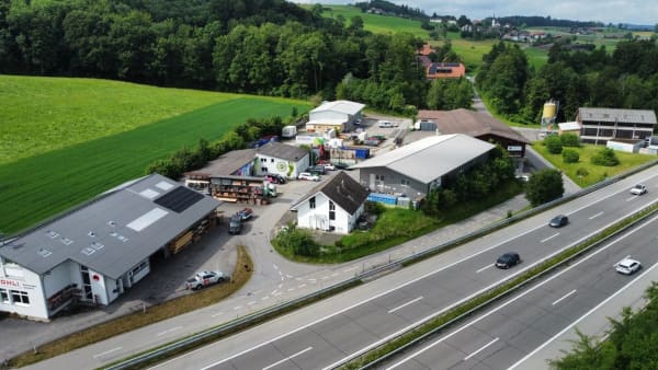 Immobilie in Mühleberg - VIELFÃ„LTIGE LIEGENSCHAFT: EXKLUSIV FÃœR GEWERBENUTZUNG - Bild 11