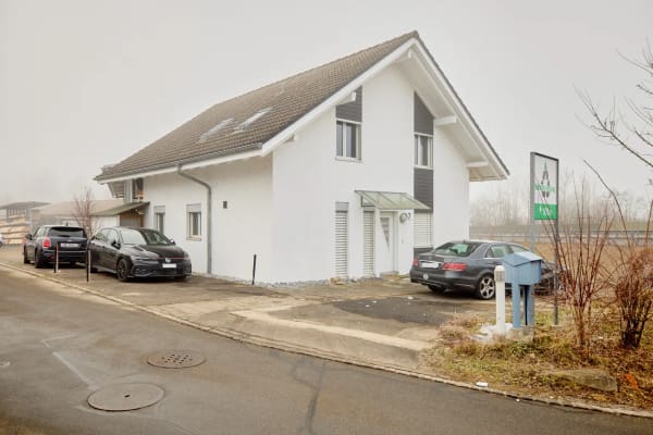 Immobilie in Mühleberg - VIELFÃ„LTIGE LIEGENSCHAFT: EXKLUSIV FÃœR GEWERBENUTZUNG - Bild 7