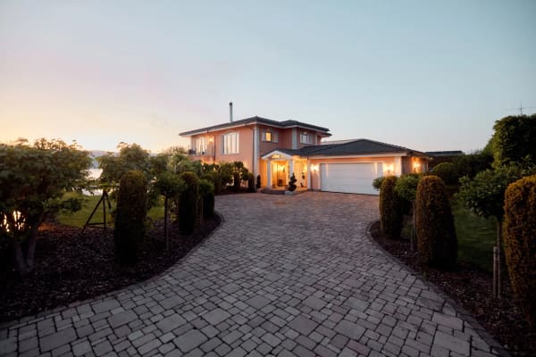 Immobilie in Portalban - FERIENGEFÃœHLE: VILLA MIT SICHT AUF DEN NEUENBURGERSEE - Bild 8