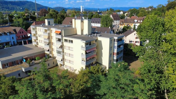 Immobilie in Augst Bl - Wohnen mit Aussicht helle 3.5-Zimmerwohnung in Augst - Bild 1