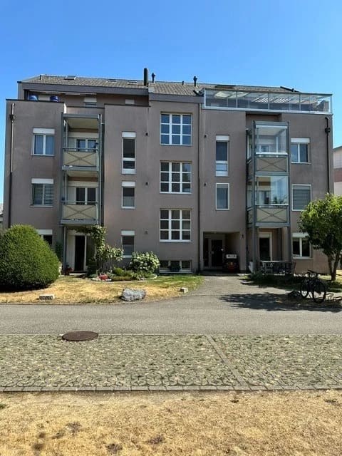 Immobilie in Murten - Schöne 4.5-Zimmer-Wohnung mit 2 Balkonen, Keller und Einstellhallenplatz - Bild 0