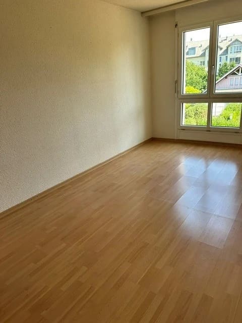 Immobilie in Murten - Schöne 4.5-Zimmer-Wohnung mit 2 Balkonen, Keller und Einstellhallenplatz - Bild 10