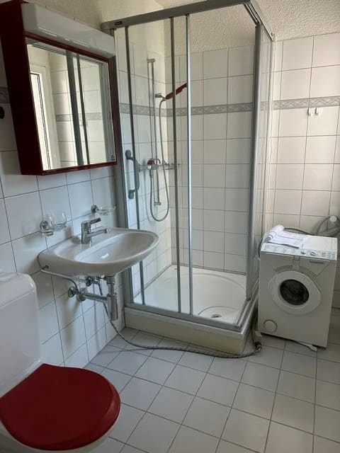 Immobilie in Murten - Schöne 4.5-Zimmer-Wohnung mit 2 Balkonen, Keller und Einstellhallenplatz - Bild 15