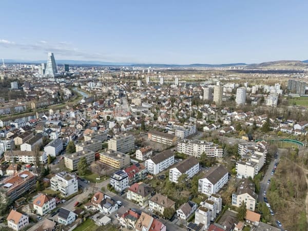 Immobilie in Birsfelden - Gut erhaltene DoppelhaushÃ¤lfte mit Garten - Bild 6