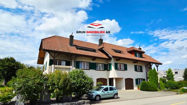Immobilie in Lohn-ammannsegg - Wohnen wie im Einfamilienhaus - grosse 4 ½-Zimmer-Dachwohnung mit eigenem Eingang, Keller und Garten - Bild 0