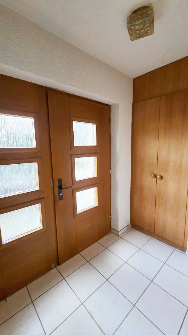 Immobilie in Lohn-ammannsegg - Wohnen wie im Einfamilienhaus - grosse 4 ½-Zimmer-Dachwohnung mit eigenem Eingang, Keller und Garten - Bild 7
