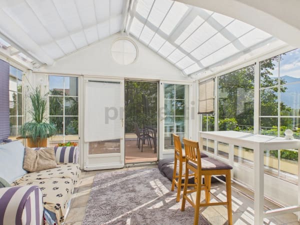 Immobilie in Fläsch - Traumhafte 4.5-Zimmer-Wohnung mit Wintergarten, Terrasse und Weitblick in Fläsch - Bild 6