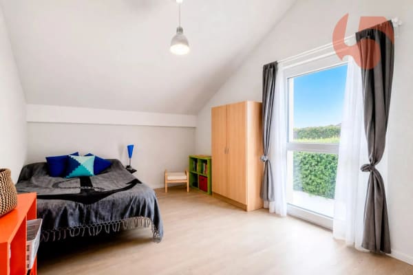 Immobilie in Bercher - Magnifique villa de 4.5 piÃ¨ces avec vue panoramique sur le Jura et la campagne environnante - Bild 8