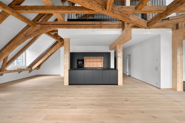 Immobilie in Zizers - Zizers: Dachmaisonette mit Schlossambiente - Bild 1
