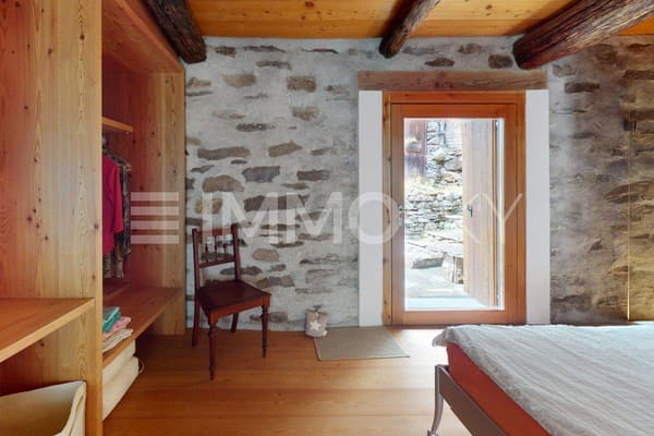 Immobilie in Brontallo - La casa vestita da Rustico con tutti i comfort - Bild 5