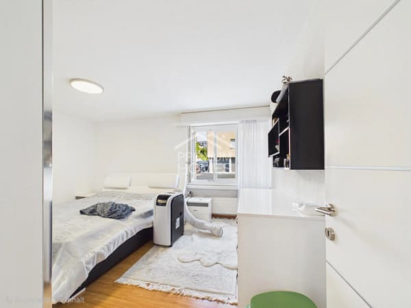 Immobilie in Goldau - Modernes Wohngefühl mit viel Platz im Herzen von Goldau - Bild 3