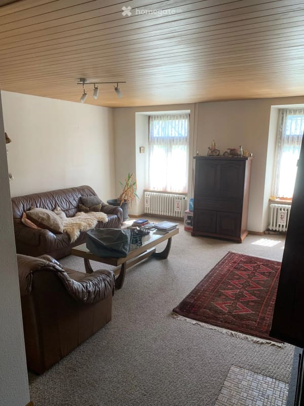 Immobilie in Mitlödi - Historisches 5.5-Zimmer-Reiheneinfamilienhaus in Mitlödi - Bild 7