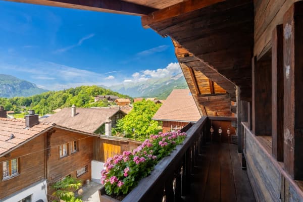 Immobilie in Brienzwiler - Familienidylle mit Alpenpanorama und viel Platz zum Leben - Bild 0