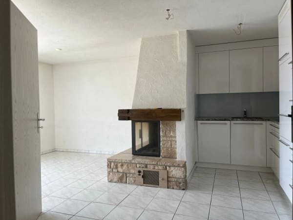 Immobilie in Falera - 2.5-Zimmerwohnung mit Bergpanorama in Falera (Zweitwohnsitz) - Bild 2