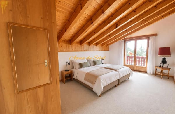 Immobilie in Crans Vs - En ExclusivitÃ© ! Superbe chalet de 8.5 piÃ¨ces en bordure du golf Ballesteros Ã  Crans ! - Bild 9