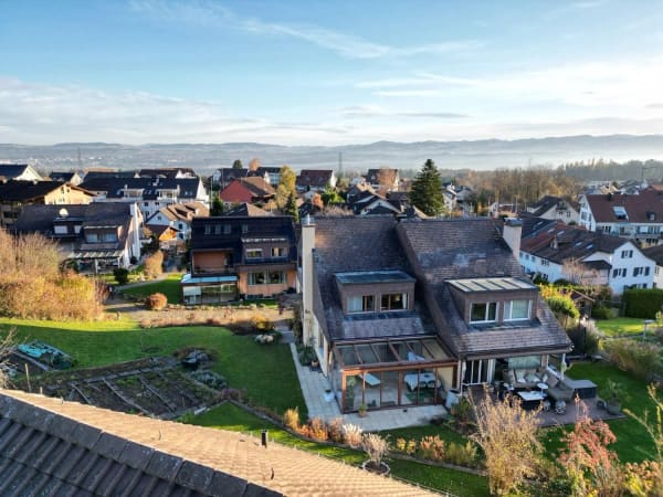 Immobilie in Hinteregg - Familienfreundliches Doppeleinfamilienhaus mit Wintergarten und schÃ¶ner Aussicht in Hinteregg - Bild 0
