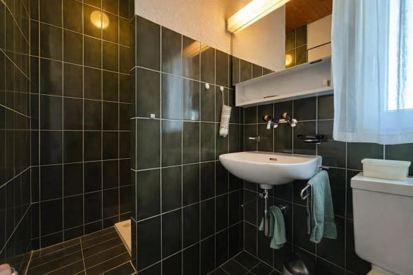 Immobilie in Hinteregg - Familienfreundliches Doppeleinfamilienhaus mit Wintergarten und schÃ¶ner Aussicht in Hinteregg - Bild 12