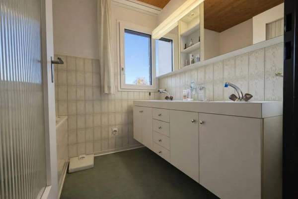 Immobilie in Hinteregg - Familienfreundliches Doppeleinfamilienhaus mit Wintergarten und schÃ¶ner Aussicht in Hinteregg - Bild 13