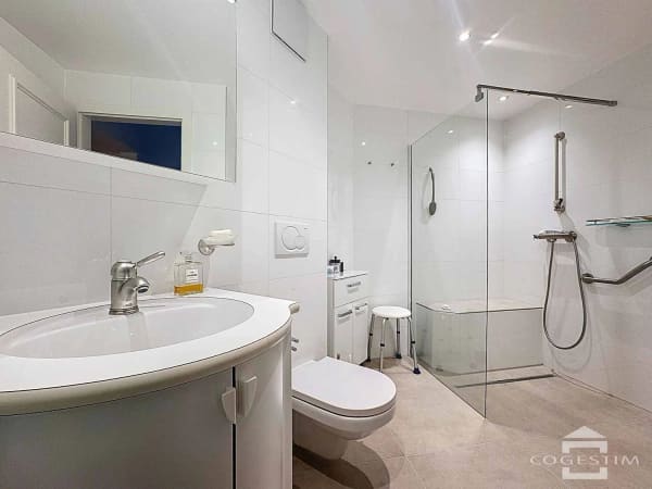 Immobilie in Prangins - Magnifique duplex en attique de 6.5 piÃ¨ces - Bild 7